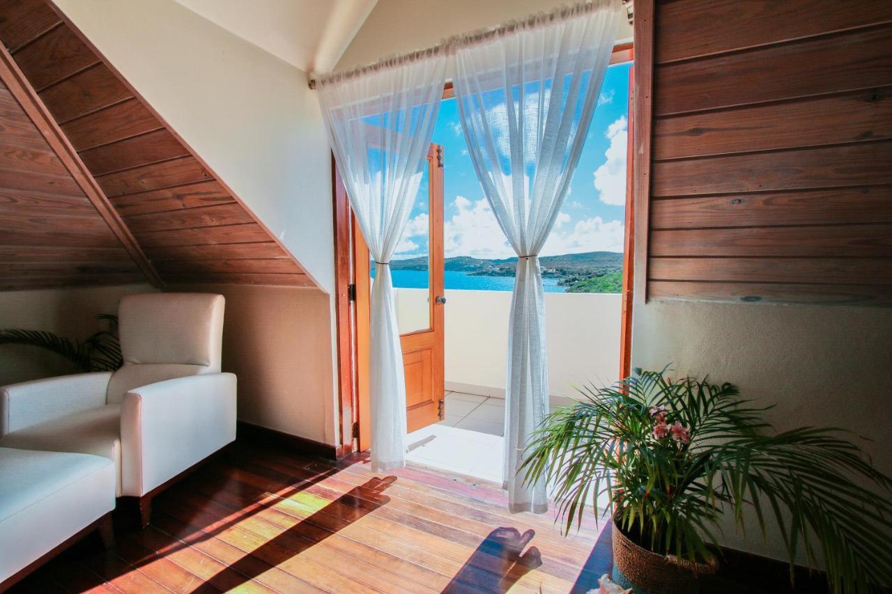 The Hideaway At Hughes Point Hotel Freetown Village Buitenkant foto