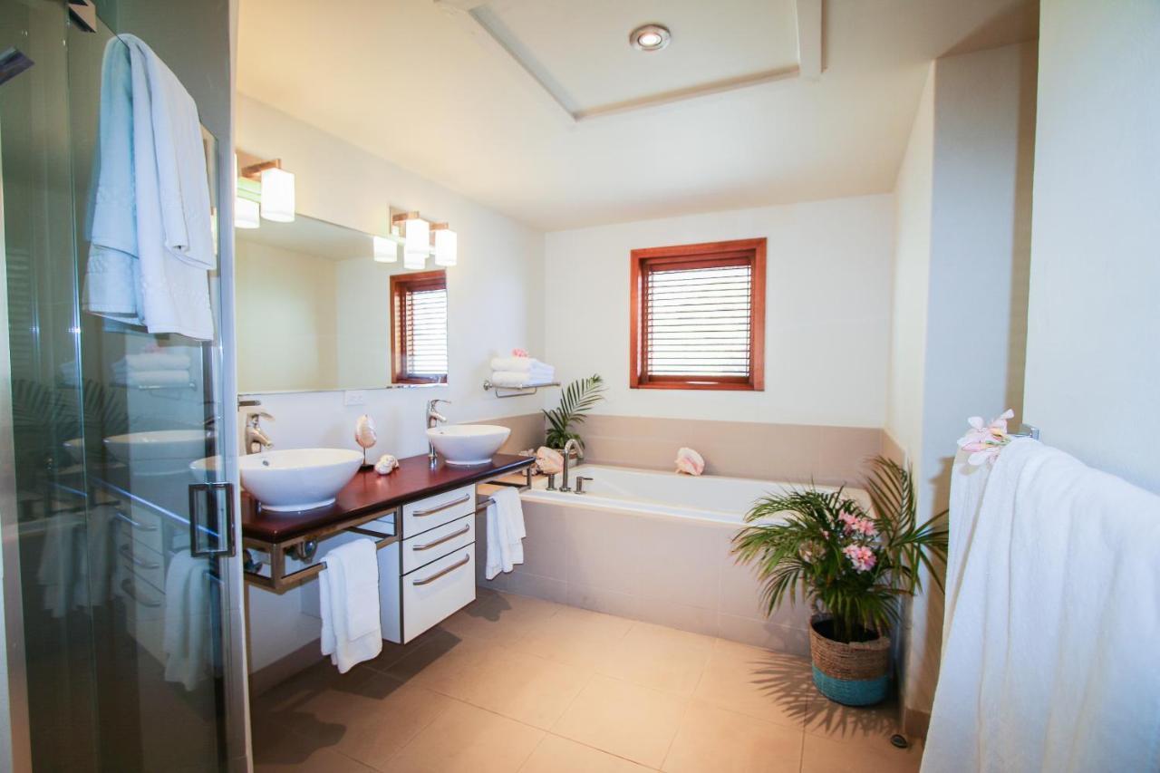 The Hideaway At Hughes Point Hotel Freetown Village Buitenkant foto
