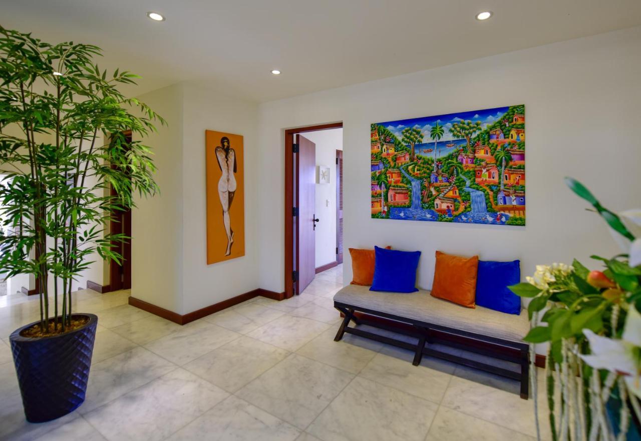 The Hideaway At Hughes Point Hotel Freetown Village Buitenkant foto